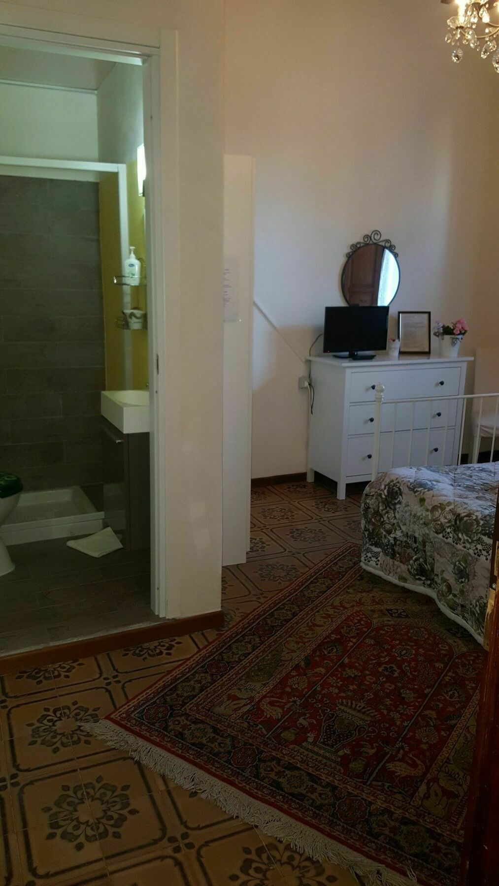 B&B Central Toma 2 Montecatini Terme Eksteriør bilde
